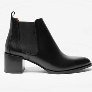 Everlane Heel boot size 6
